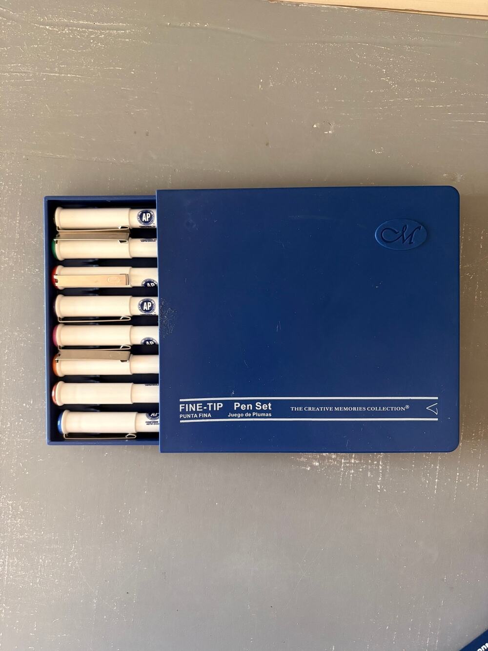 Creative Memories Fine-Tip Pen Set 8 Colors Scrapbooking Archival AP Case Japan